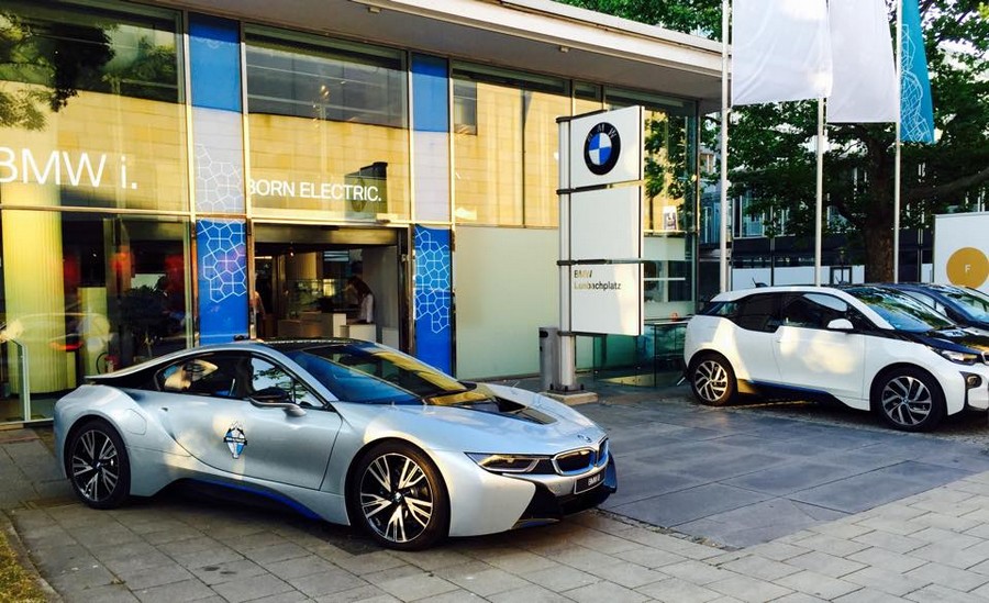 Name:  BMW Lenbachplatz  11737846_10153361413760516_8813658963270719217_n.jpg
Views: 2788
Size:  159.2 KB