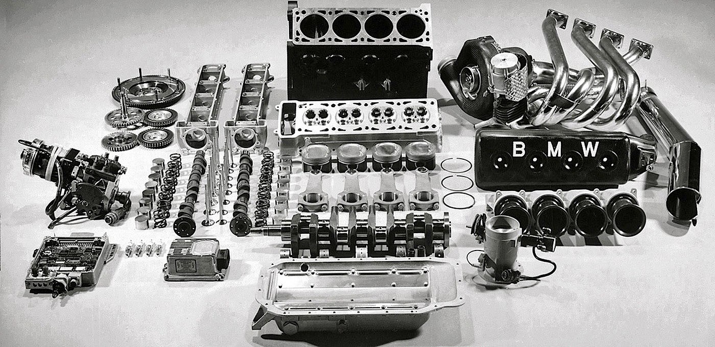 Name:  bmwM12-13 Disassembled.jpg
Views: 40976
Size:  303.6 KB