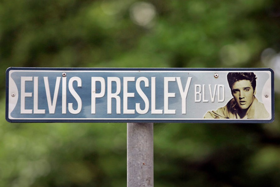 Name:  Elvis-Presley-auf-Spurensuche-729x486-d8434c29a05f2e36.jpg
Views: 9081
Size:  80.5 KB