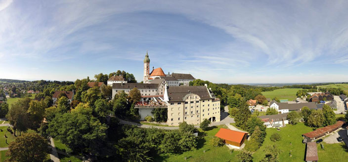 Name:  Kloster Andrechs mdb_109617_kloster_andechs_panorama_704x328.jpg
Views: 26274
Size:  59.1 KB