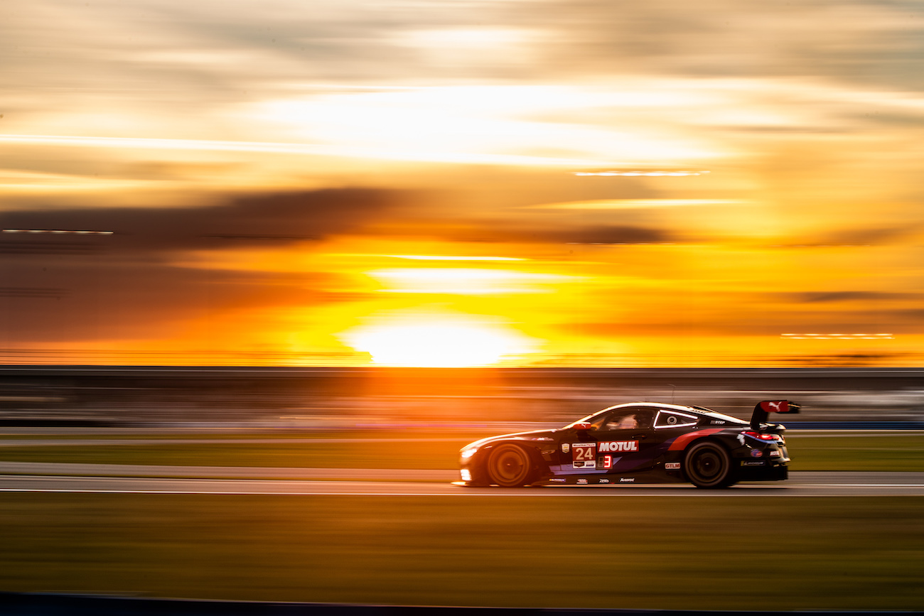 Name:  P90412696_highRes_daytona-usa-28th-to-.jpg
Views: 2557
Size:  291.8 KB