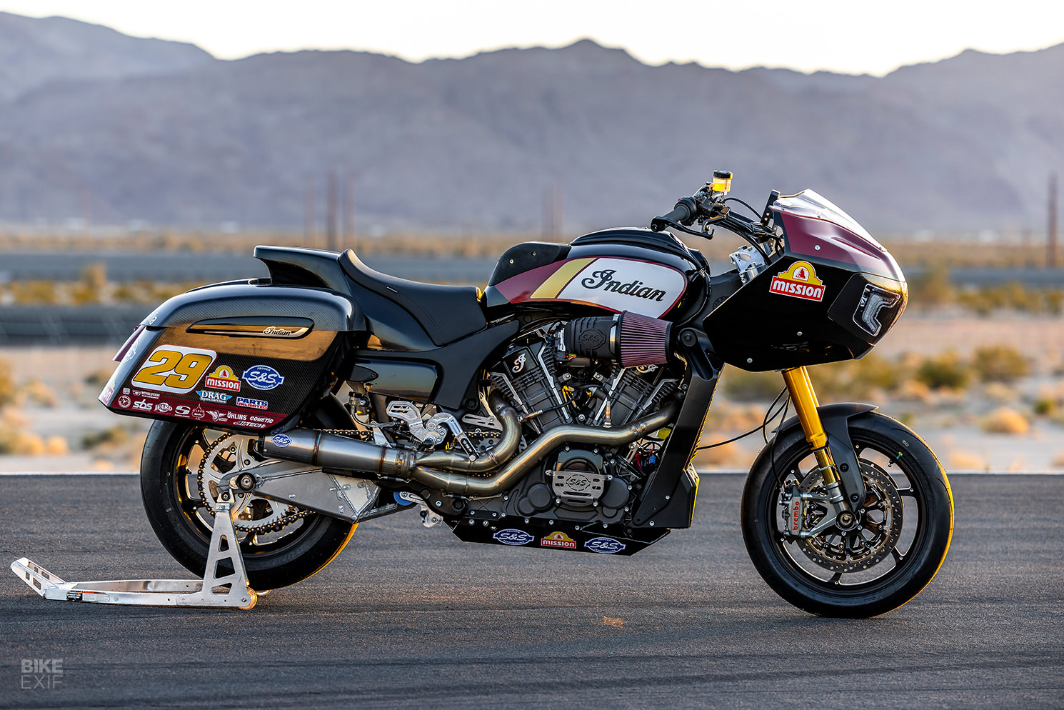 Name:  indian-challenger-rr-racing-bagger-0.jpg
Views: 1747
Size:  401.2 KB