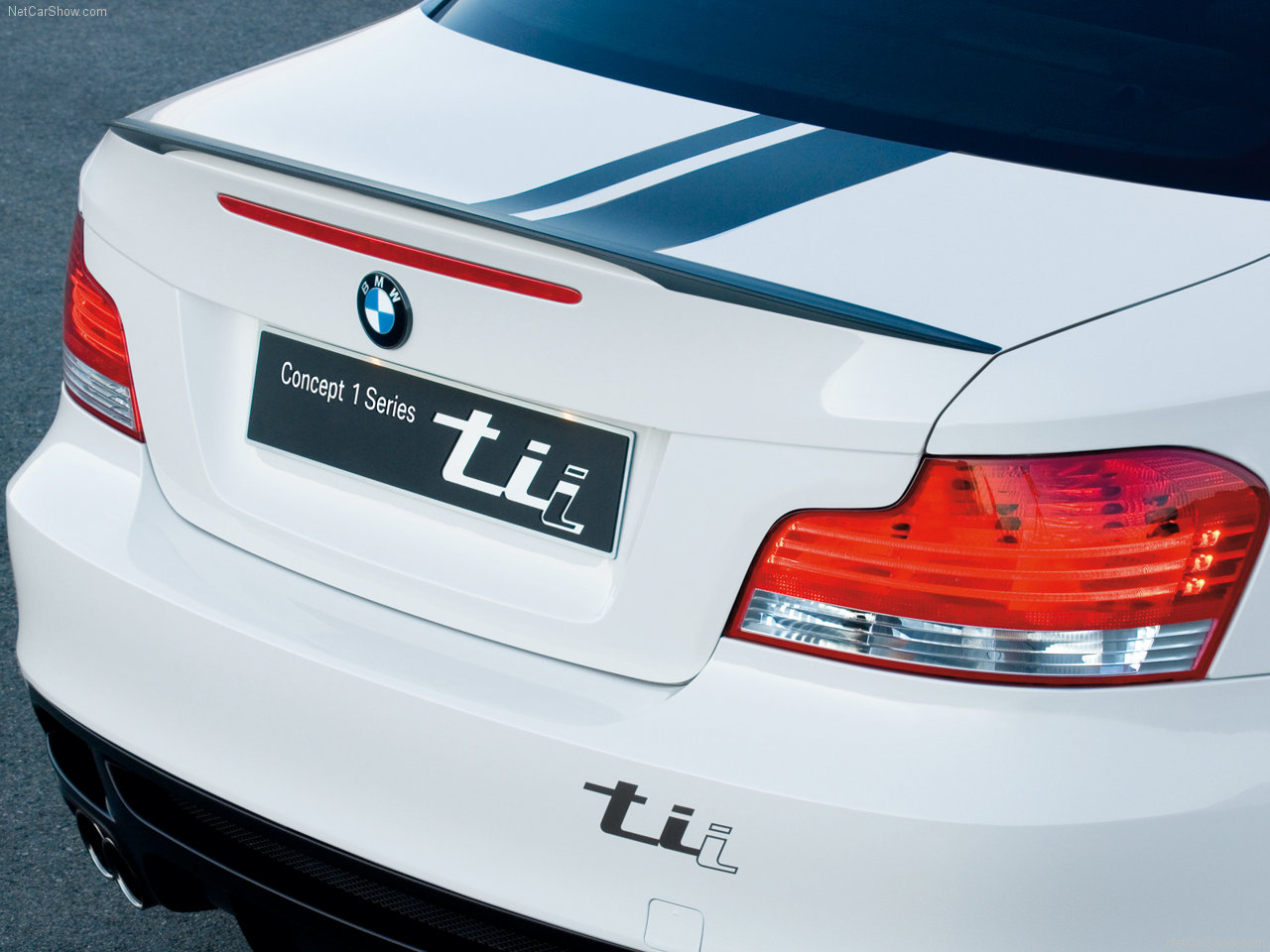 Name:  BMW-1-Series_tii_Concept-2007-1280-11.jpg
Views: 4255
Size:  168.1 KB