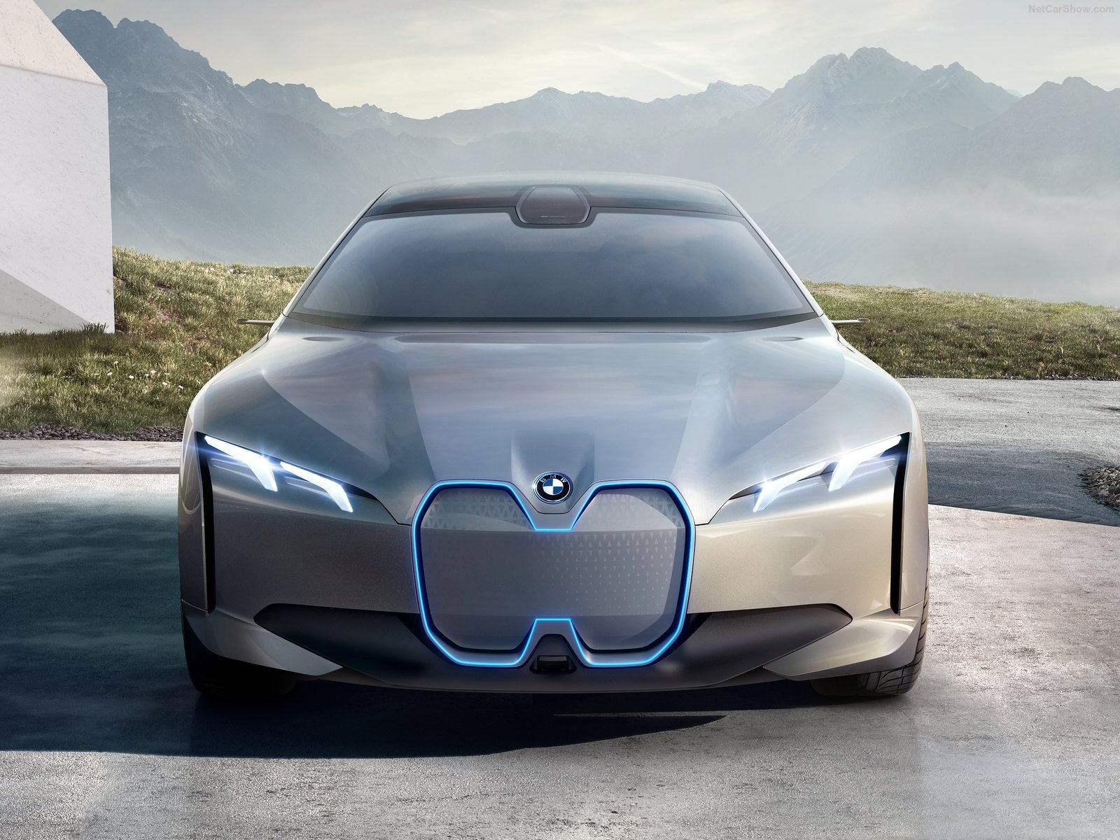 Name:  BMW-i_Vision_Dynamics_Concept-2017-1600-0c.jpg
Views: 16637
Size:  335.7 KB