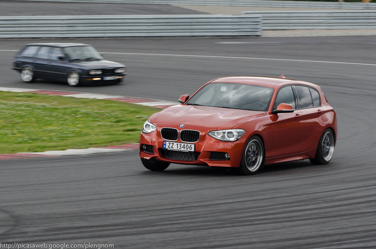 Name: e30meet-18.jpg
Views: 16421
Size: 478.7 KB